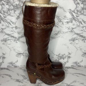 UGG Savanna Shearling Lined Boots Womens 5 Brown Leather Wooden Heel Knee High